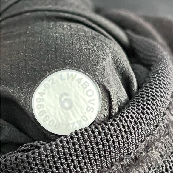 Lululemon Pack it Down Jacket 6 - Picture 6 of 7